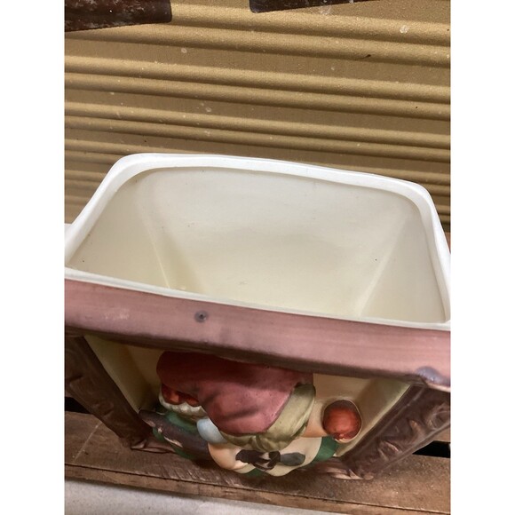 Sanmyro Japan Vntage Porcelain Decorative Planter Apple Girl With Umbrella - Picture 10 of 11